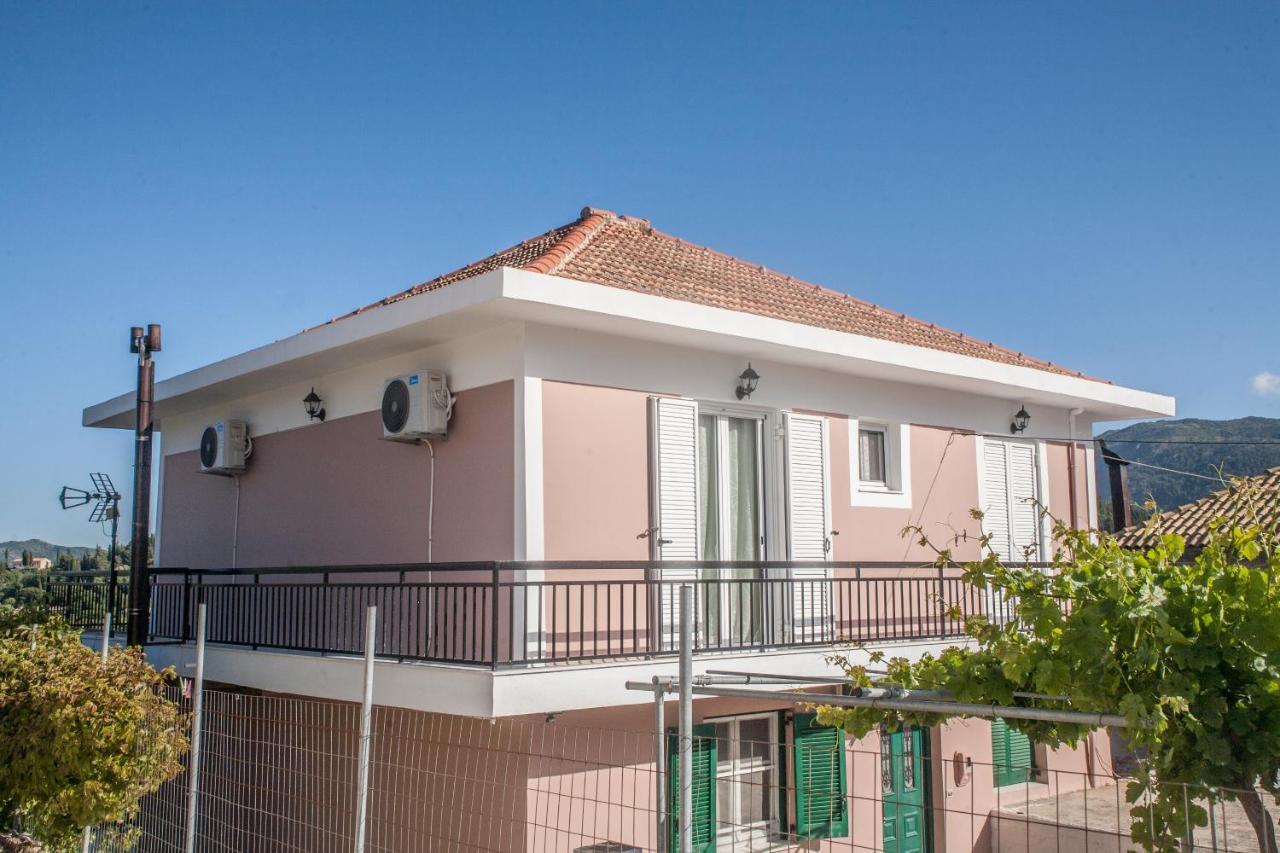 Casa Serena Asprogerakata Экстерьер фото