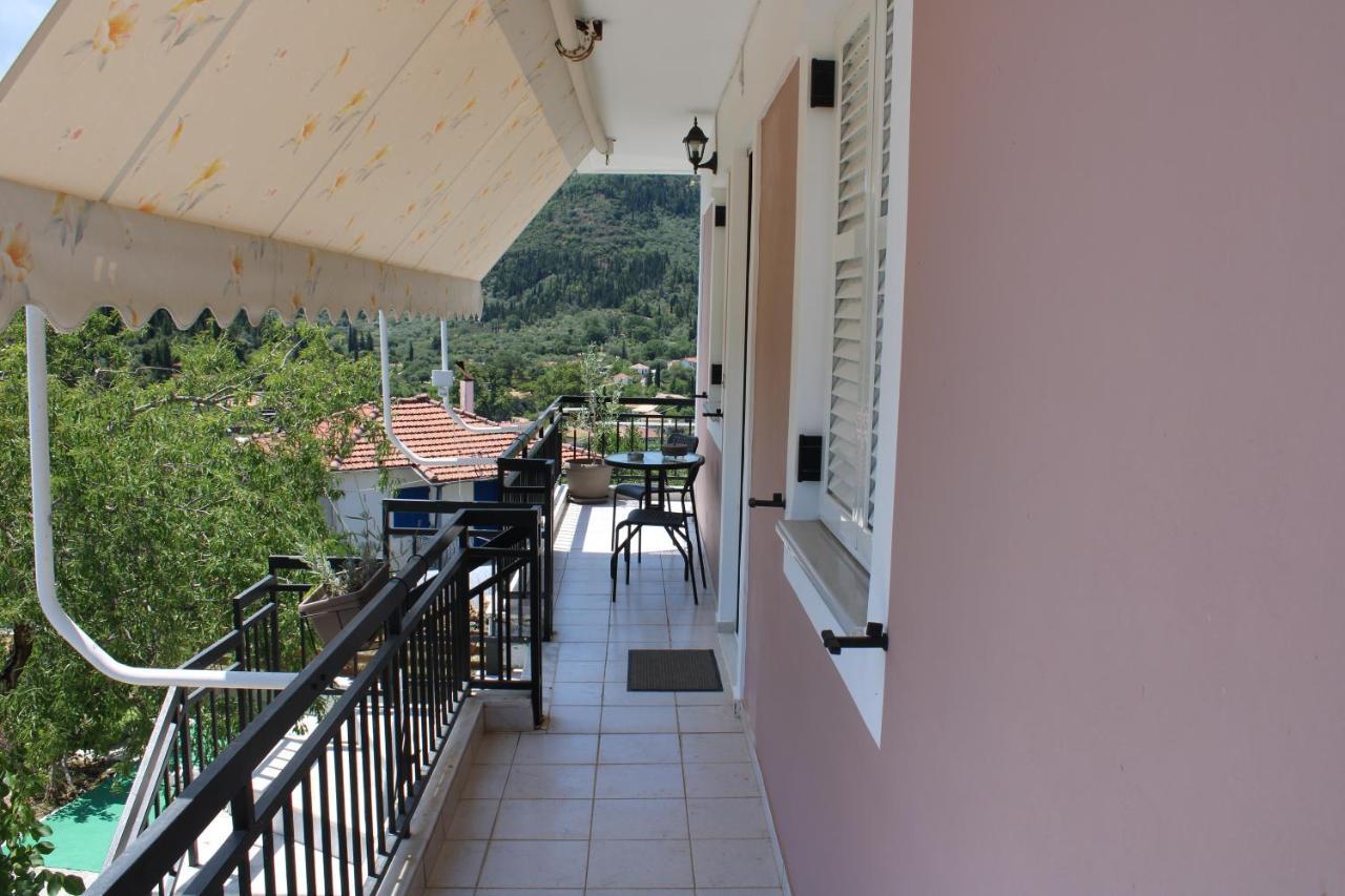 Casa Serena Asprogerakata Экстерьер фото